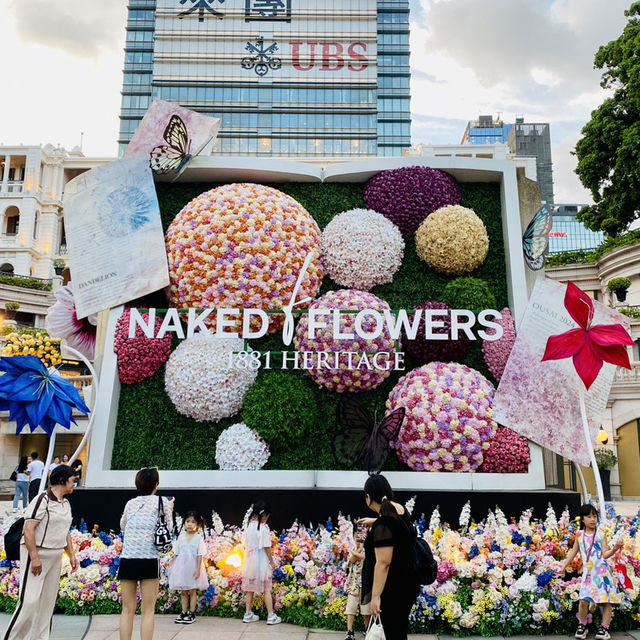 Naked Flowers at 1881 Heritage Hong Kong 🌸🌼🌹💐