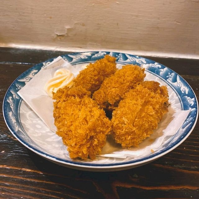 灣仔小巷人氣和風餃子🥟🎎🎏裝修好有日本feel，好似置身日本咁