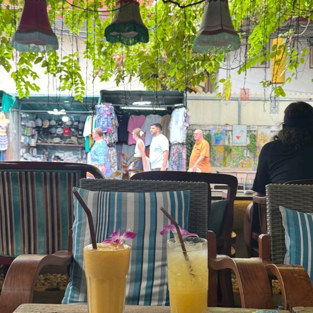 방콕 전통을 느낄수 있는 여행지 마담무써❤️