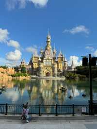 A World of Adventure, VinWonders