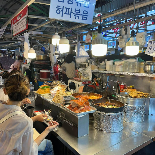 Gwangjang Market: A Street Food Paradise