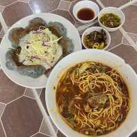 태국 치앙마이 찐맛집 바미 째 후아 얼큰한 마라국수x만두