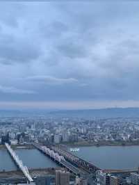 지상 173M에서 오사카 도심 느끼는 방법(우메다 공중정원)