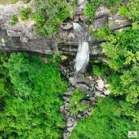  น้ำตกผาหลวง