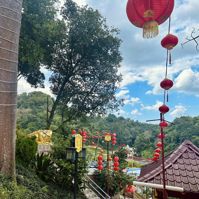 A Must-Visit: Centipede Temple in Seremban