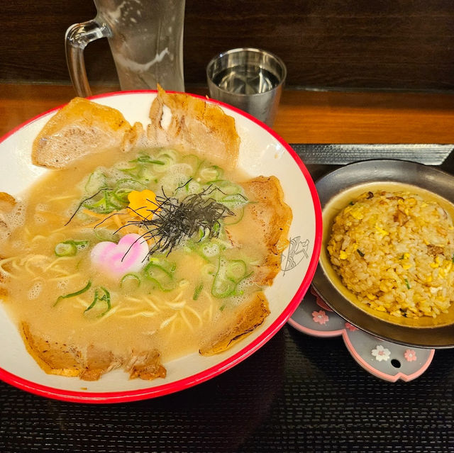 Daikiji Ramen ร้านราเม็งทงคัตสึโดทงโบริ
