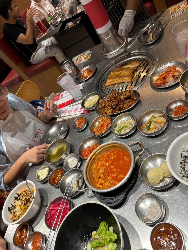 แซมาอึล ร้านปิ้งย่างส่งตรงมาจากเกาหลี แซมาอึล ร้านปิ้งย่างส่งตรงมาจากเกาหลี