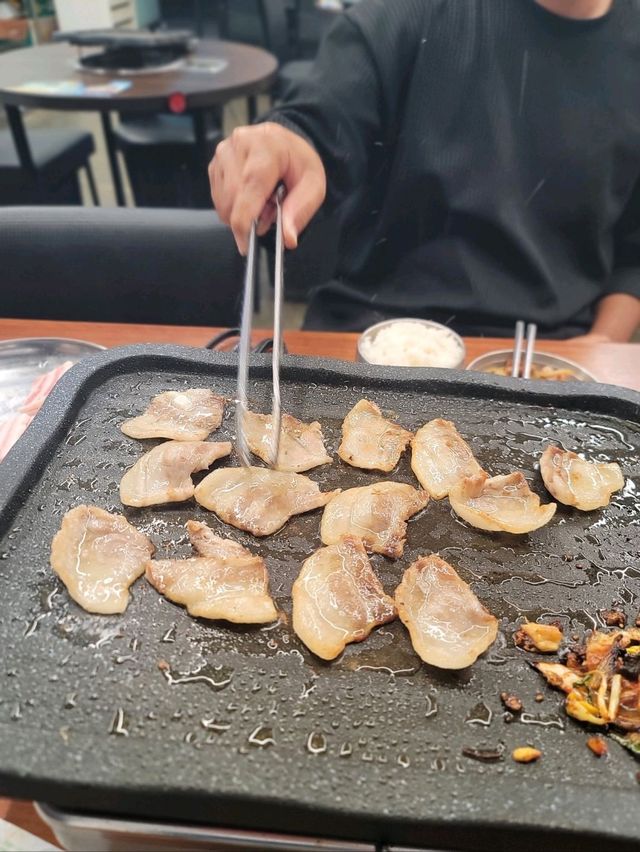 가을밤 야장느낌 즐기는 삼겹살맛집🔥