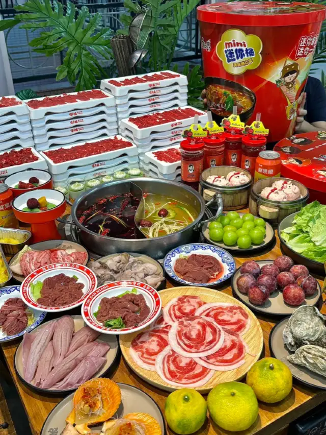 ร้านหม้อไฟบุฟเฟ่ต์เนื้อวัวสด ตานซานเหนียง ในเซินเจิ้น