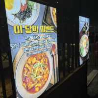 【韓国】安い！美味しい！雰囲気も最高！韓国丼屋さん🐷