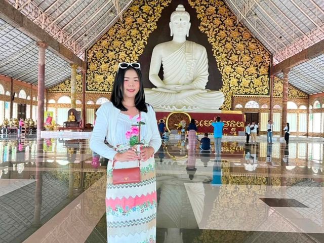 วัดป่าห้วยลาด