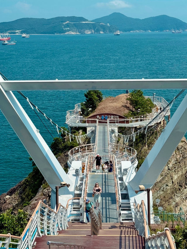 THE SKYWARD PATH | EXPLORING SONGDO YONGGUNG BRIDGE 