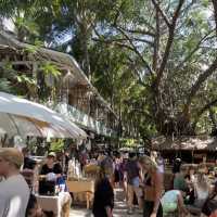 La Brisa market
