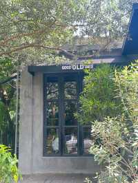 😊 Good Old Days Cafe & Bistro