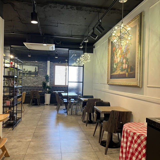 【韓国・ソウル🇰🇷】梨泰院解放村のチルタイムに最高なルーフトップカフェ☕️