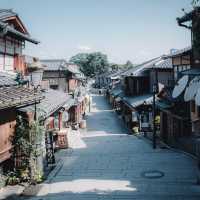 Higashiyama Ward , Kyoto
