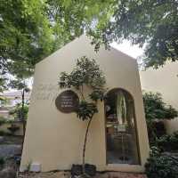 breadtory cafe