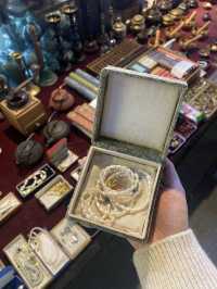 Discover the Charm of Insadong Street: Art, Culture, and Antiques