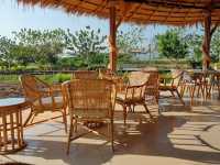 ชิดลม - ชมฝาย คาเฟ่บรรยากาศดีริมทาง