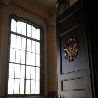 在東京體驗朝活文化~築地本願寺及其18品早餐 