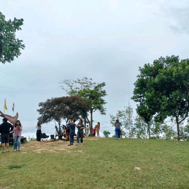 เขาศูนย์ ฉวาง จ.นครศรีธรรมราช 