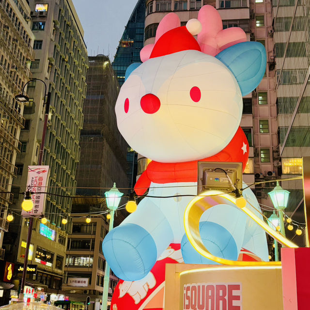I SQUARE國際廣場-近百隻小鹿的裝置，萌住與遊客過聖誕