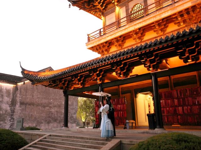 探索烏鎮西柵：中國最美水鄉古鎮的旅遊指南