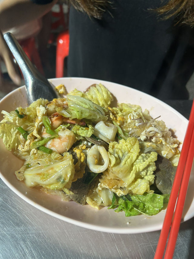 สุกี้ช้างเผือก คิวรอเป็นร้อย!!!😱