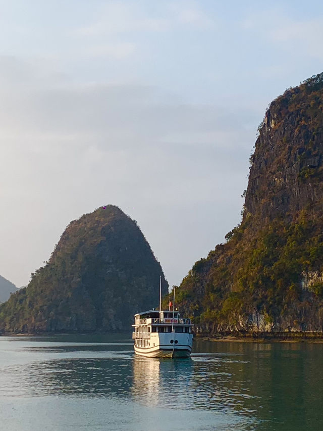 Ha Long Bay Overnight Cruise ❤️🇻🇳