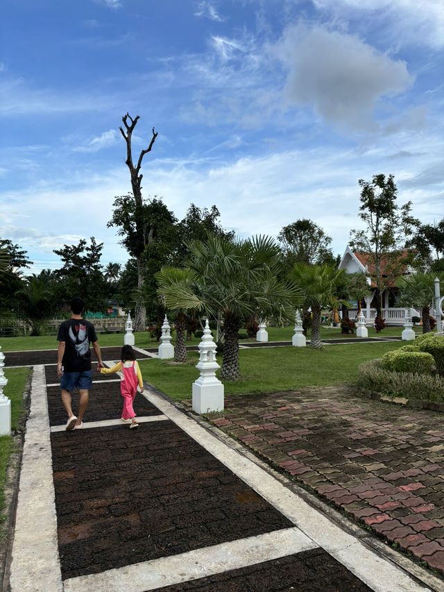 วัดพระบรมธาตุสวี ชุมพร