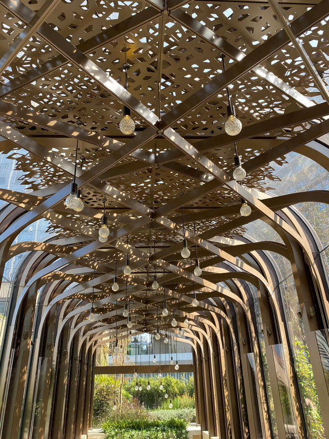 Beautiful elegant art mall 