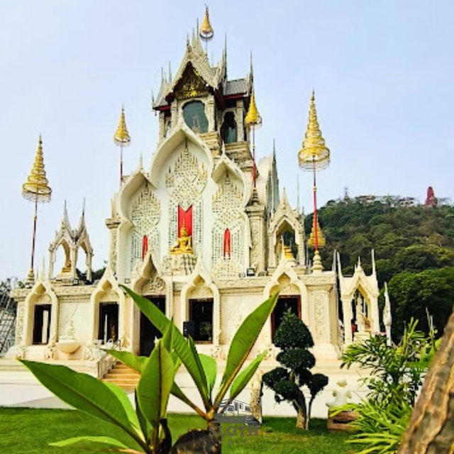 👋 วัดข่อย วัดสวยด้วยเอกลักษณ์ที่โดดเด่น