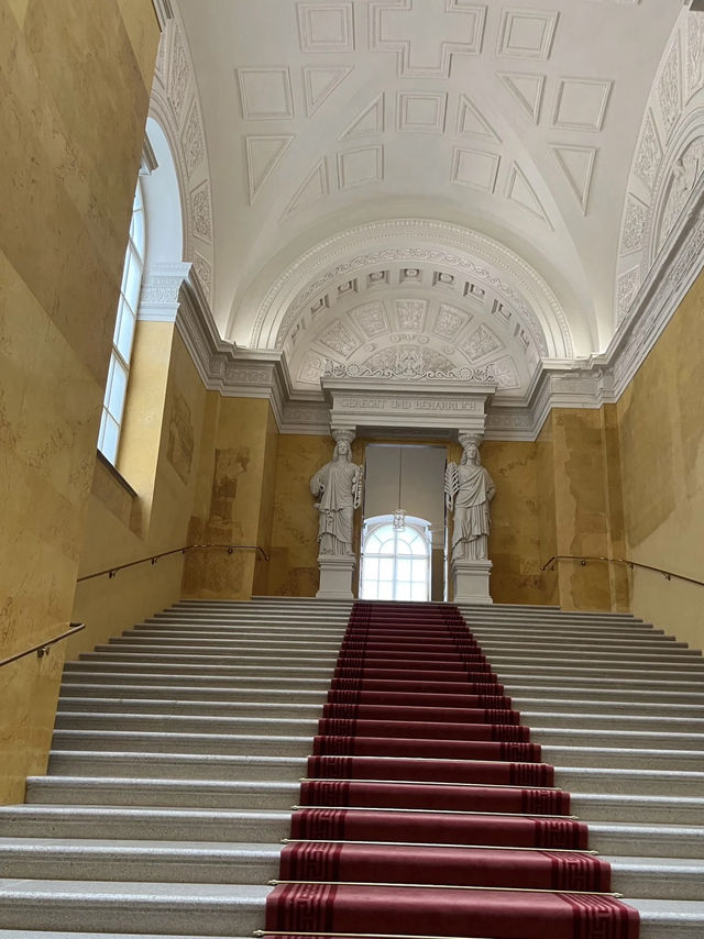 A Journey Through Royal Grandeur: Visiting the Residenz Museum, Munich A Journey Through Royal Grandeur: Visiting the Residenz Museum, Munich