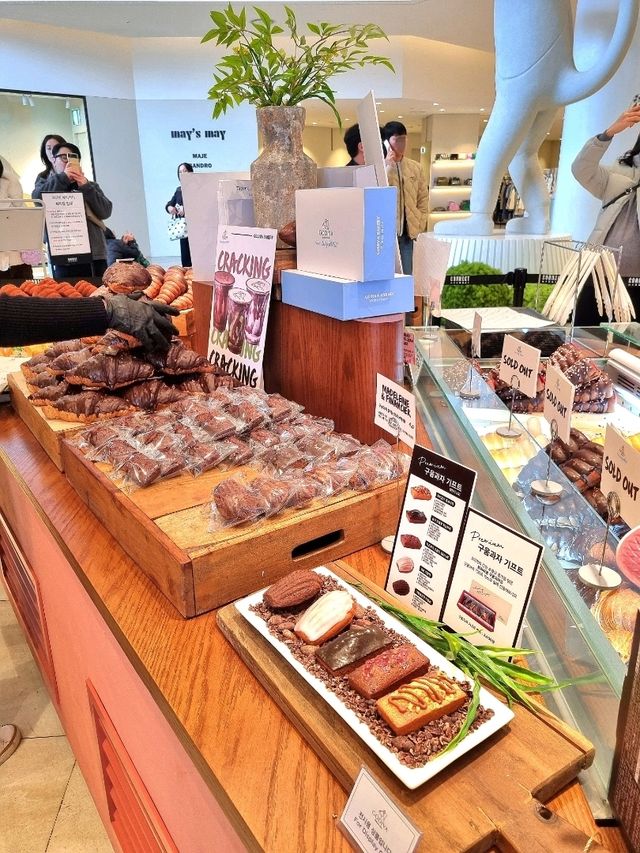 웨이팅 필수! 고디바 베이커리 커넥트현대점🥖