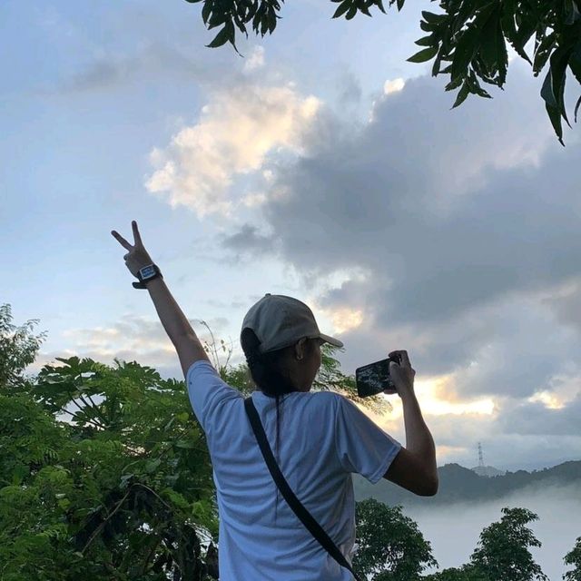 Climbing Mt. Pamitinan!