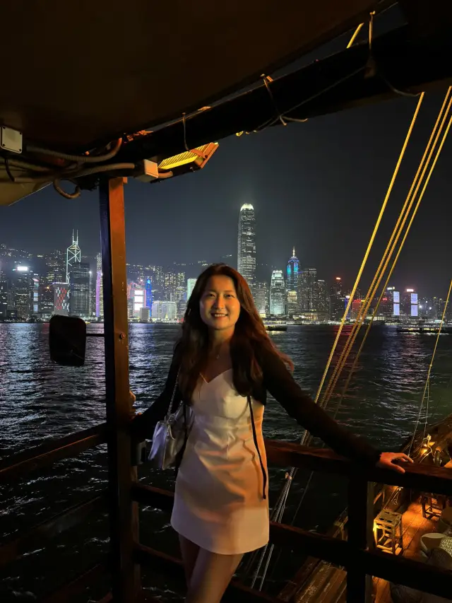 Aqua Luna: A Must-Do in Hong Kong🫧