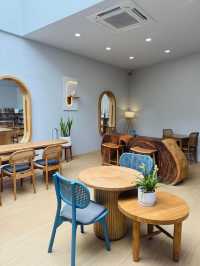 The Ours Cafe