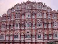 齋浦爾 Jaipur 景點推薦---琥珀堡、水之宮殿、風之宮殿、城市宮殿、天文台