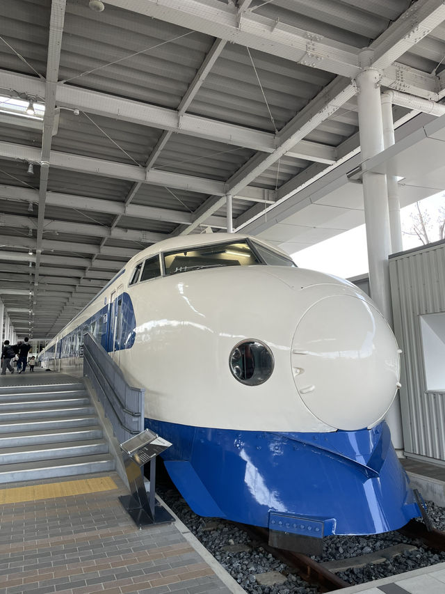 【京都】圧巻の展示､SLにも乗れる京都鉄道博物館