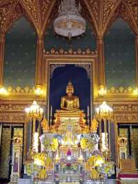 สรงน้ำพระ 🙏กราบพระพุทธอังคีรส วัดราชบพิธ