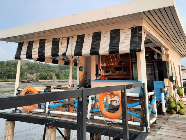 Kiki Beach Resort