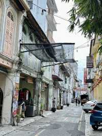 🏮 Ipoh’s Concubine Lane: Where History Meets Hipster Vibes 🎨