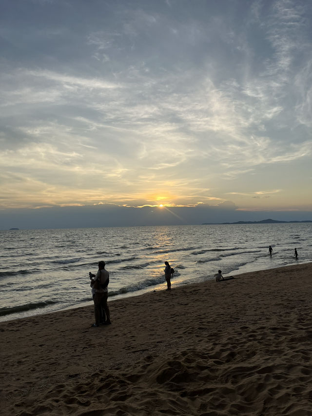 พิกัดร้านอาหารพัทยาติดทะเล🌊✨