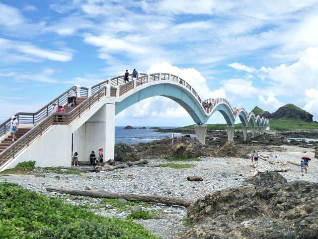 # 三仙台跨海步橋-臺東縣成功鎮