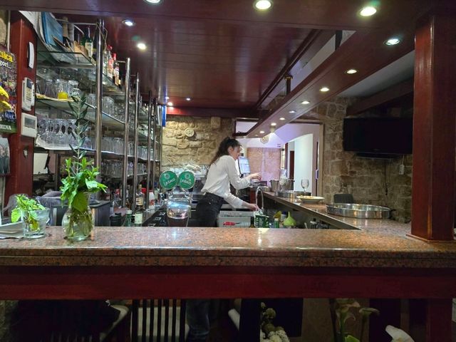 Milo restaurant 