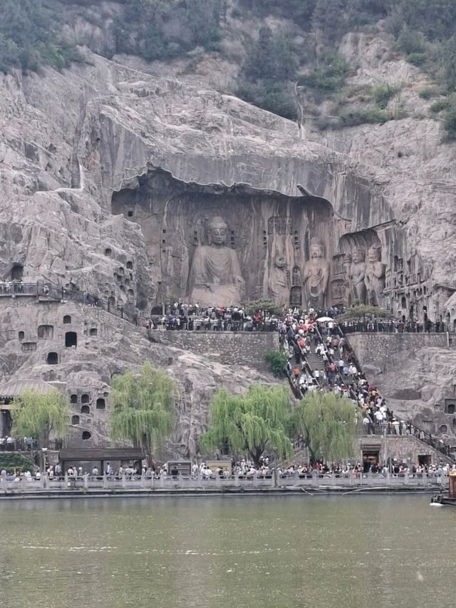 洛陽龍門石窟