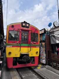  Slow Steps Through Bangkok 😎 A Different Side of the City