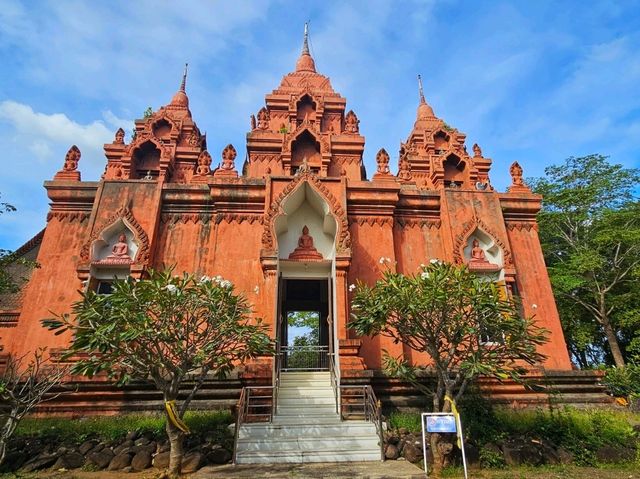 วัดเขาพระอังคาร