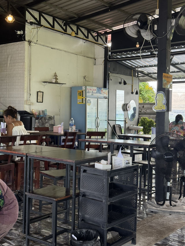 คนรักอาหารทะเลไม่ควรพลาด!!