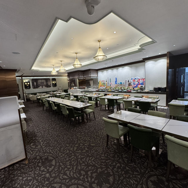 六國酒店自助晚餐